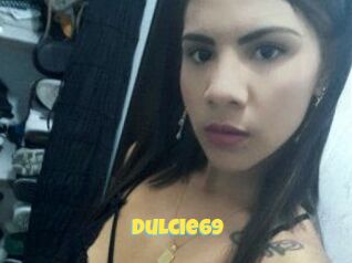 Dulcie_69