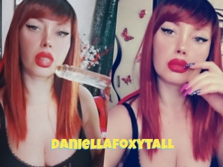 Daniellafoxytall