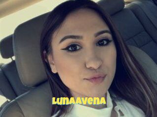 Luna_Avena