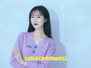 LunaCromwell