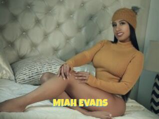 Miah_Evans