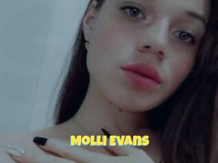 Molli_Evans