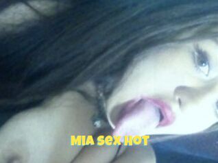 Mia_sex_hot