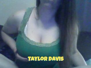 Taylor_Davis